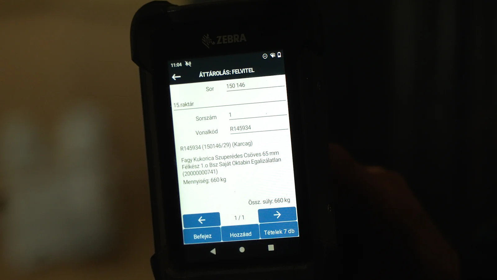 DataMagic WMS – RF kézi terminálon futó áttárolási képernyő (Zebra)